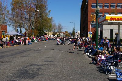 The streets began to fill up early in Puyallup, Washington.